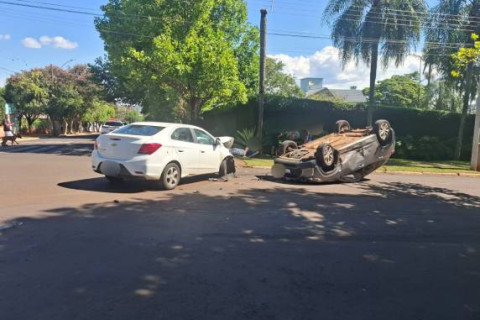 Acidente de trânsito deixa motorista ferido em Ijuí