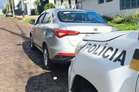 Brigada Militar prende dois indivíduos por roubo a mão armada a taxista em Santo Ângelo