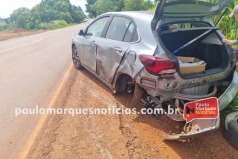 Acidente entre ambulância e carro deixa mulher ferida na RS-342, em Três de Maio