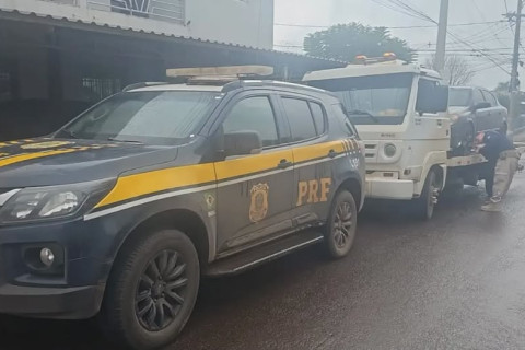 PRF apreende mais de 120 quilos de maconha em Frederico Westphalen