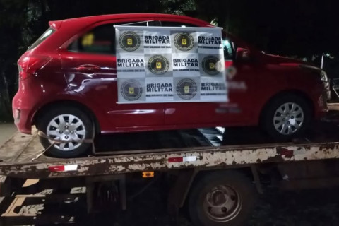 Brigada Militar prende foragido conduzindo veículo roubado na ERS-344, em Santo Ângelo