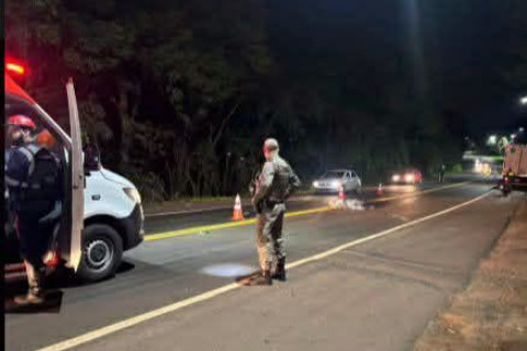 Idoso morre ao ser atropelado por caminhão na ERS-130, em Lajeado