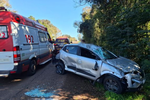 Mulher fica ferida após capotamento em acidente no trevo da BR-285 com a RS-342, em Ijuí