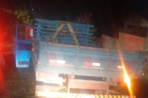 Brigada Militar de Ijuí prende homem em flagrante por furto de caminhão em Coronel Barros