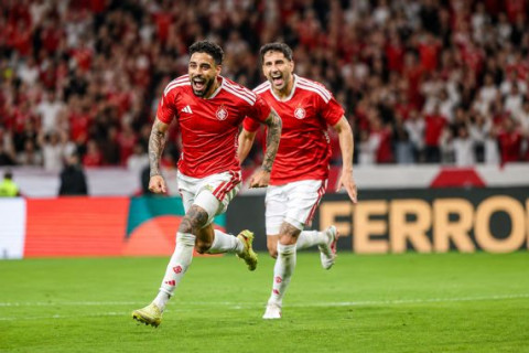 Inter mostra força no Beira-Rio, vence o Corinthians e abre boa vantagem por vaga nas quartas da Copa do Brasil