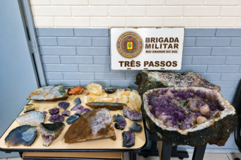 Homens são presos em Três Passos por furto de pedras preciosas ocorrido em Ametista do Sul