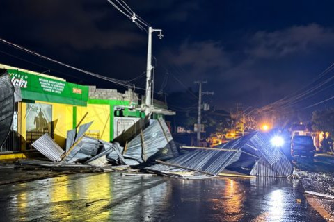 Temporal com granizo e vendaval causa destruição em Santo Antônio das Missões